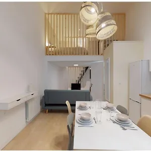 Superbe T2/duplex St Charles/joliette Rénové Avec Soin Appartement